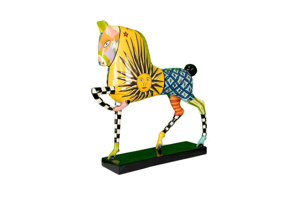 Beeld “Zonnenpaard” – Kleurrijk Design door Tom’s Drag