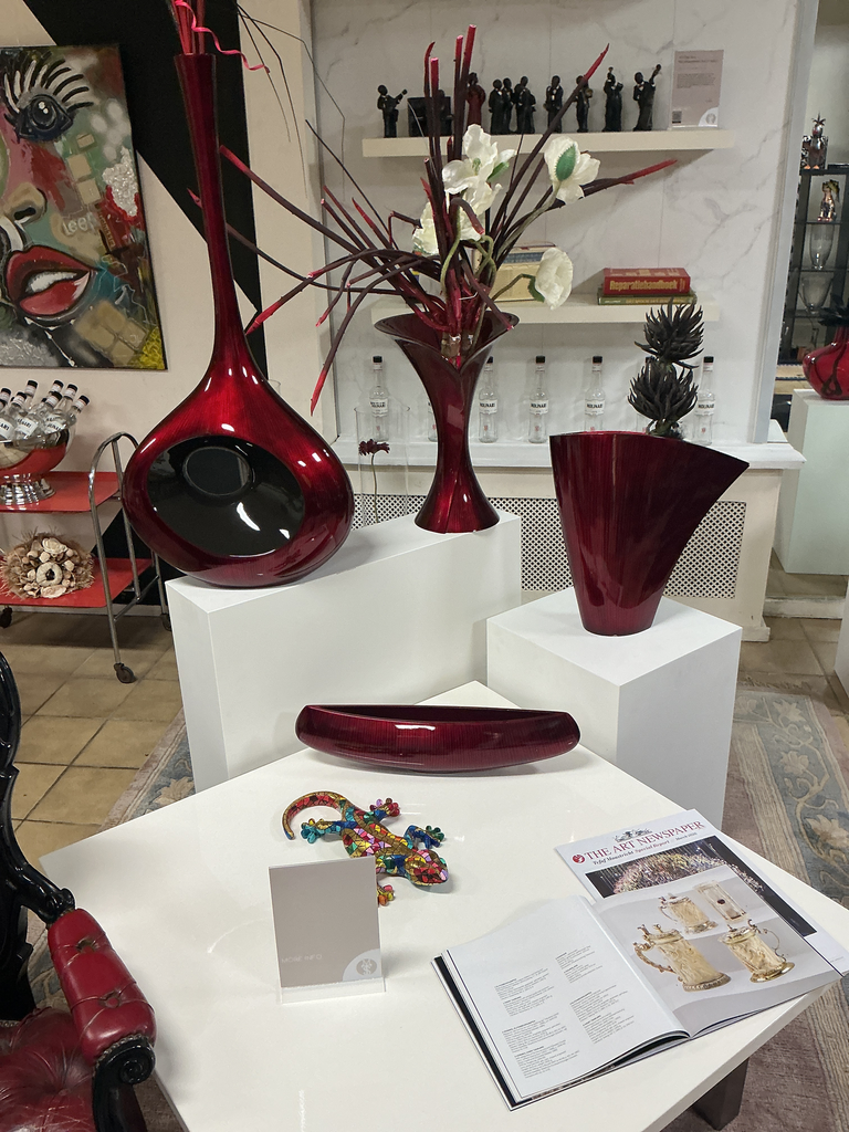 Luxe Vazen Set – Diep Rood met Karakter