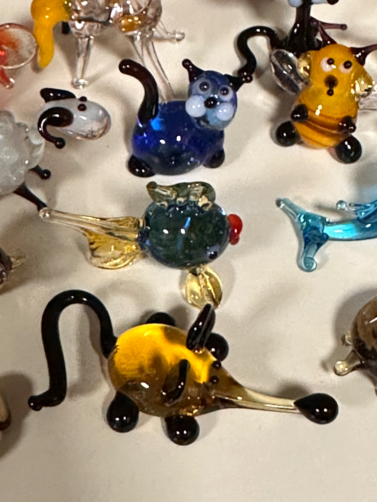 The Glass Paradise - Miniatuur