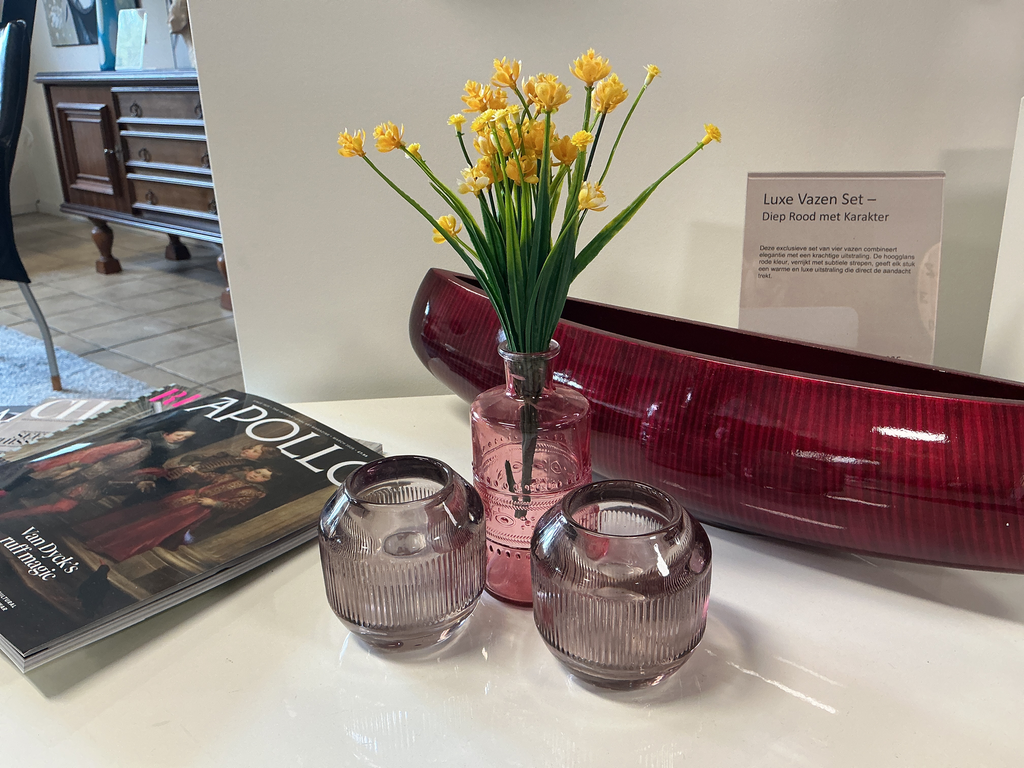 Theelichthouder met Mini Vaas – Zachte Kleuren